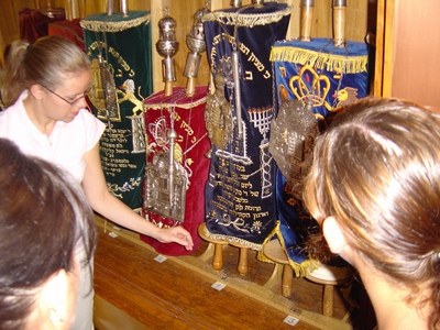 Besuch in der Synagoge